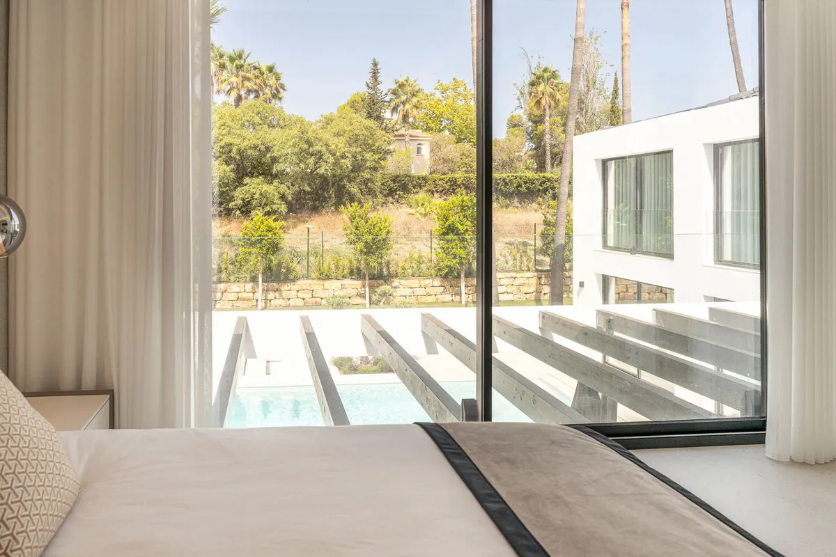 99abec9b-3837-496e-8d50-dc115def67c9