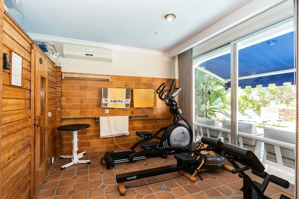 2ff447c3-a4a7-4b04-bdfb-b4b2f7027eac