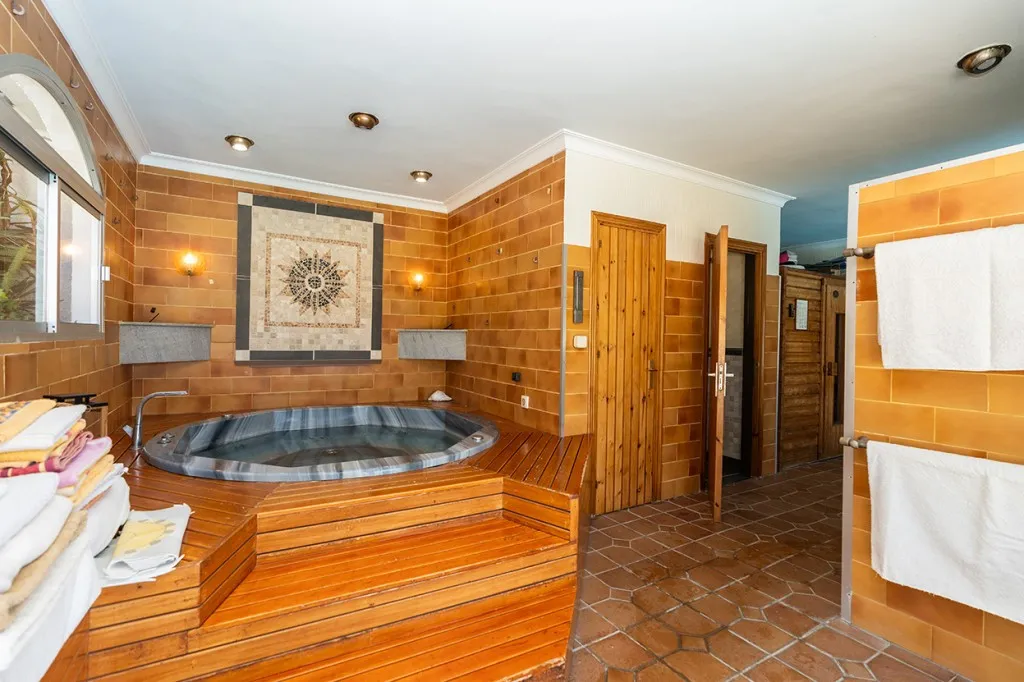 55390a6d-34be-49eb-a542-b377dc0c84c7