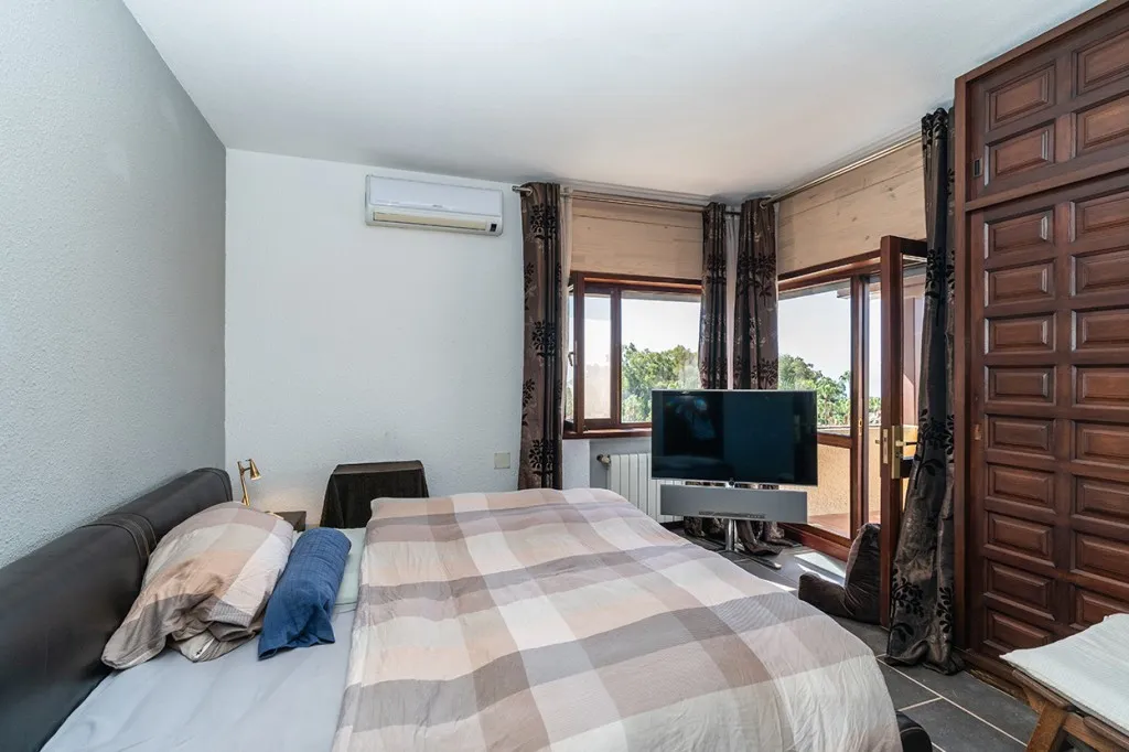 68bb57d1-9815-422f-b08c-1ef6f3b92141