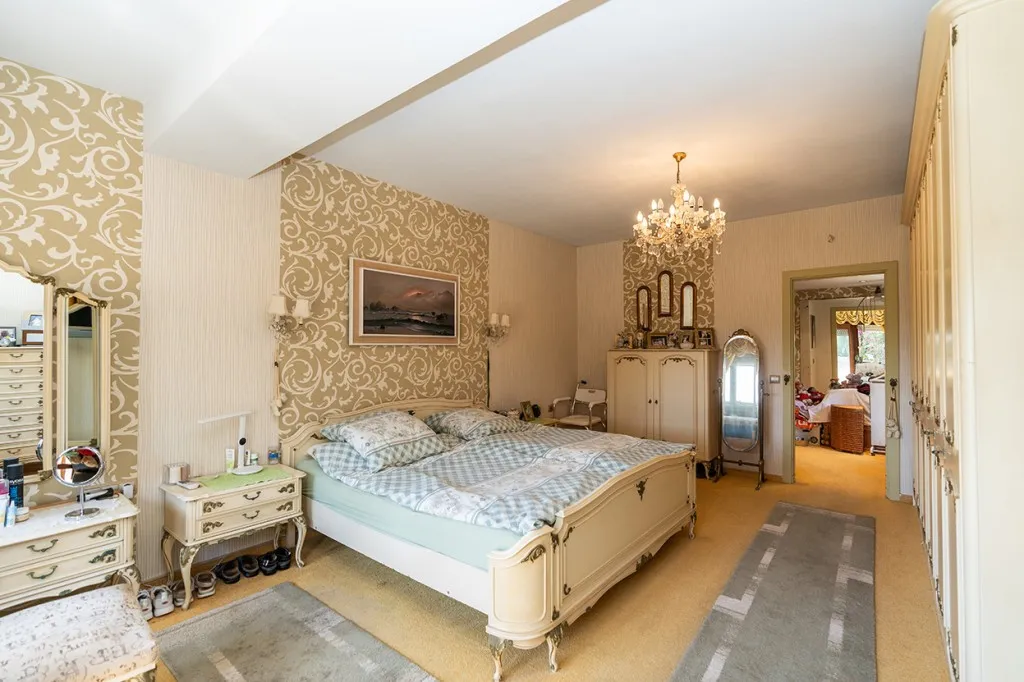 b537c1b3-35f9-4680-9ed7-888543b540ec