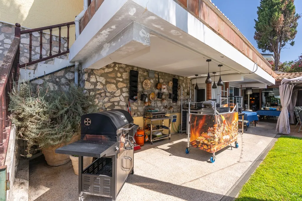 c80396db-5350-4eb3-9670-0f1451f7354b