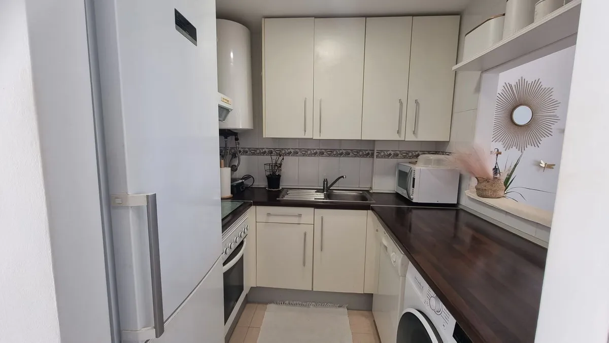 29dfc00b-a6f4-4170-95cc-52d460d2c2ac