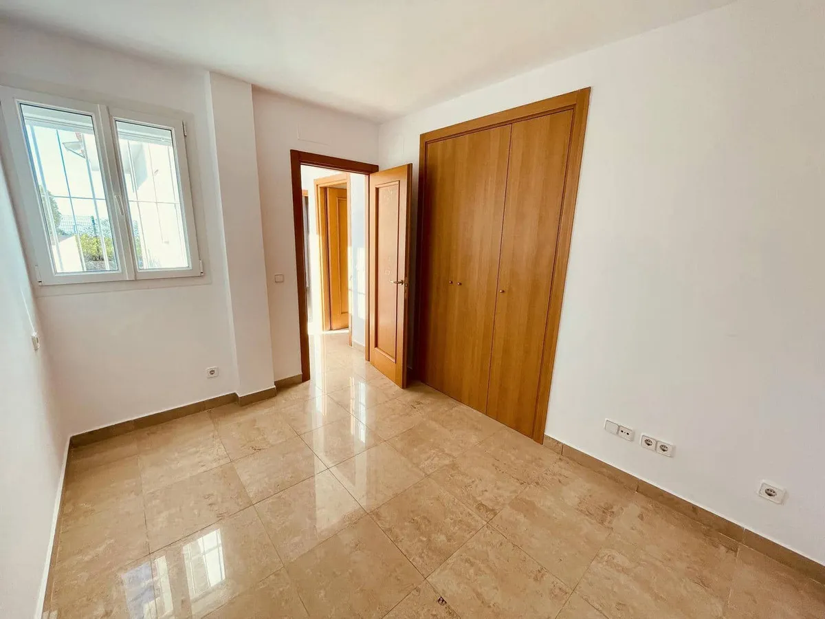 54b9bbb0-9d3d-494b-b2bd-1206a09126c5