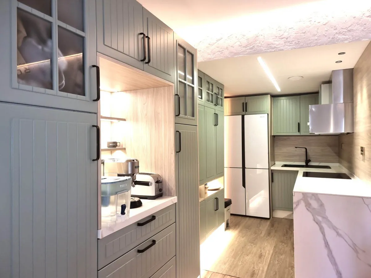 009b569a-6c08-456f-b661-0dbea27f98fe