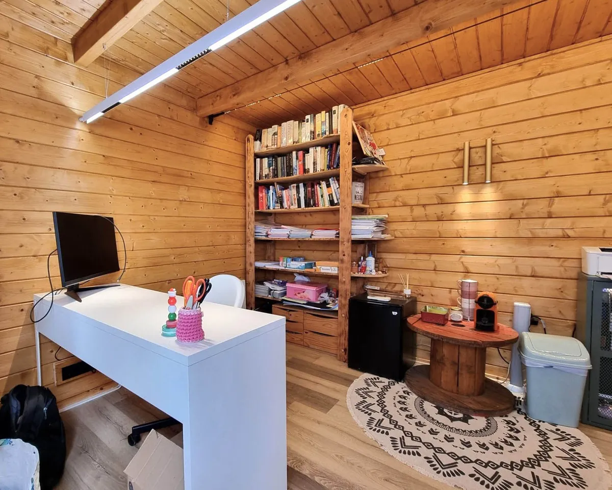 1fd0e273-bda1-4373-aeec-cd5879d5e1db