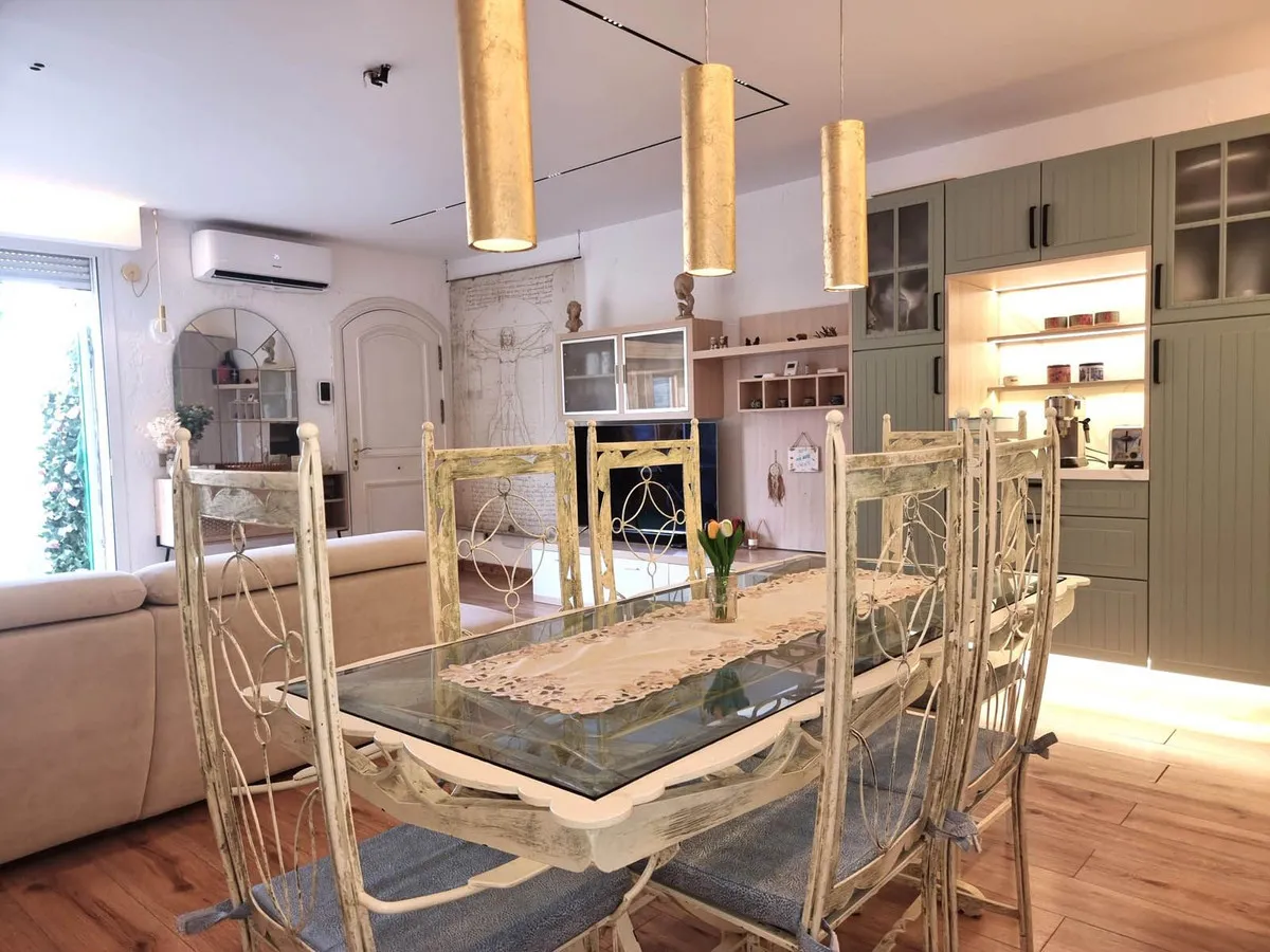 61bc1724-aa54-4f89-adb6-d10b0c96c74e