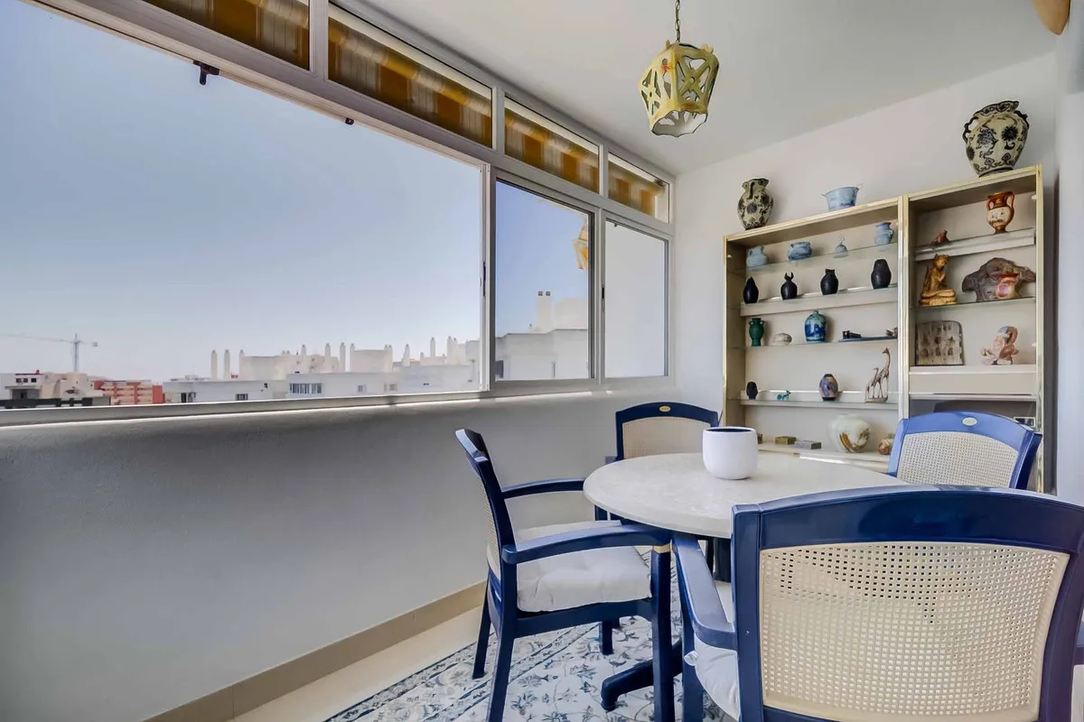 b61aa249-f13d-4565-a5af-72576d00e22d