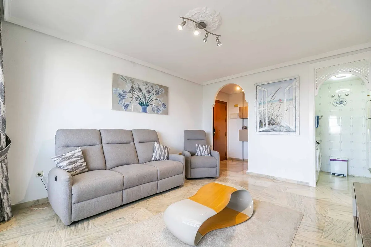 ba892172-bcc4-463e-b1b5-a8f558095ce9