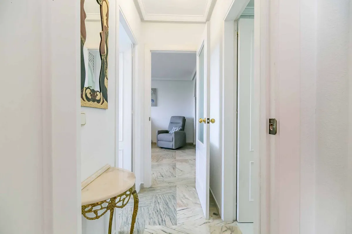 edb01c82-c1e4-4606-a7e0-3a5dcf9f73b4