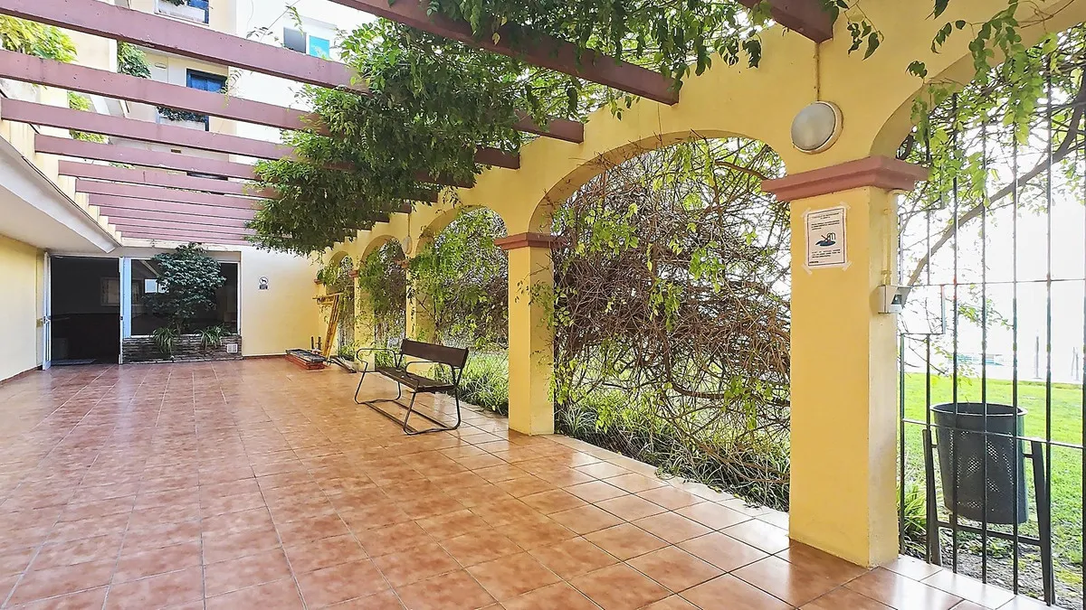 f517c93c-394f-4d7d-8741-80380a70fe03