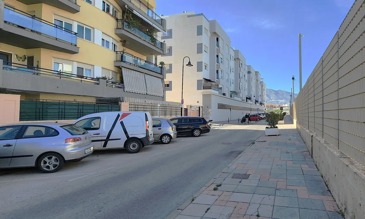 d5223f70-2d7a-4153-9b91-ddcda78d67fc