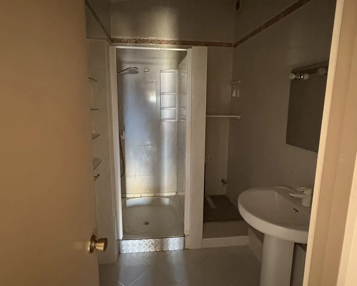 09324693-9159-48ee-8183-5c6bfa235ddf