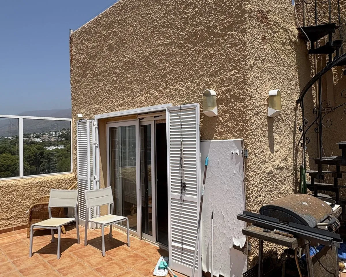 3ed3ba57-f080-4e92-8159-3ac3be997d4f