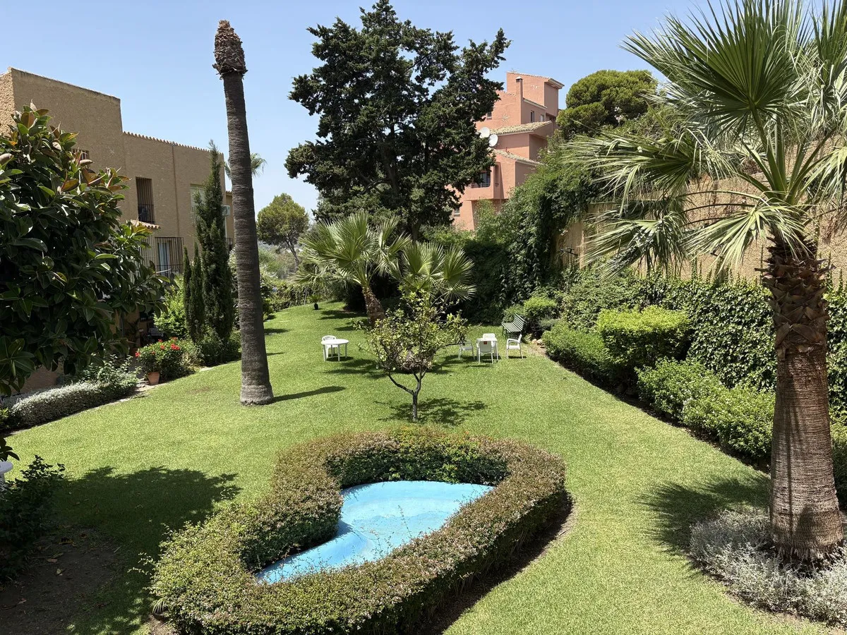 6054cfb0-dd71-42e9-8d0b-bd1f5394f3a8