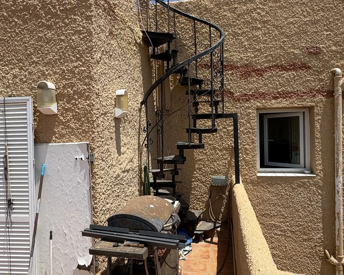 a03675b4-e7b6-446e-a970-098d55630c8e