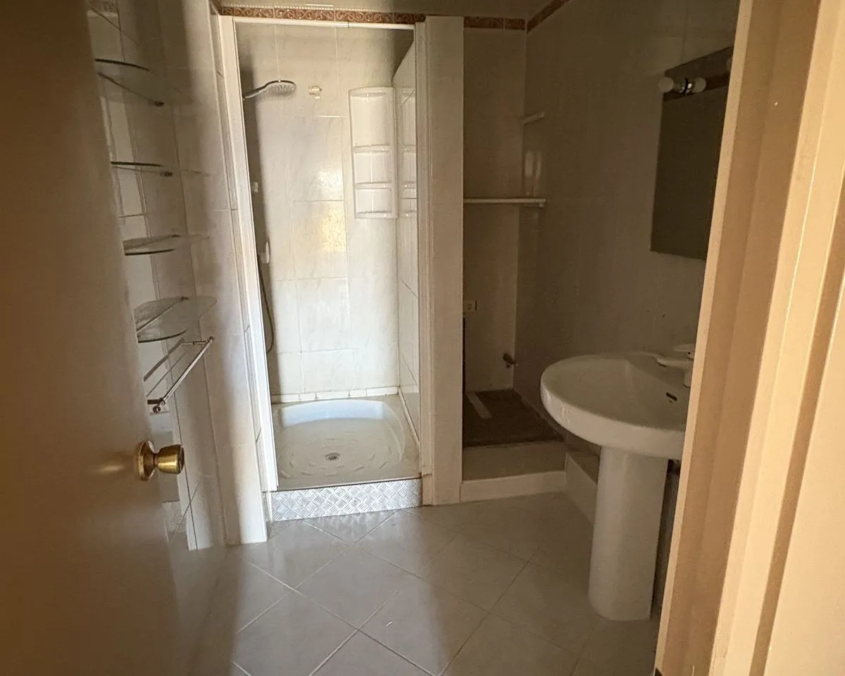 d6406fc6-ff07-4bf0-9e2b-dfef0b0d1765