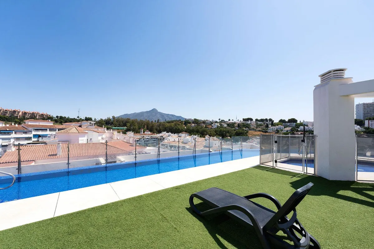 0549b430-c1e0-4dcd-a006-6b8fea14bb1f