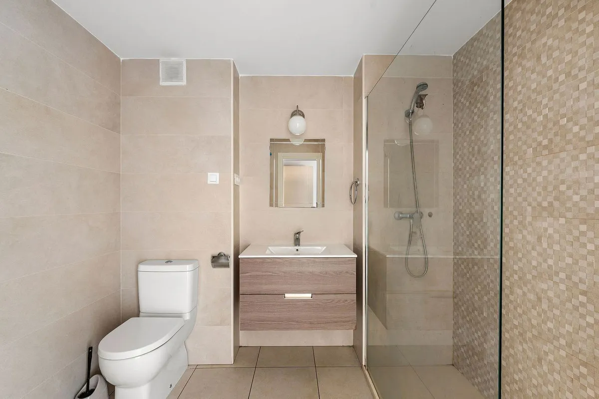 e59fcce2-aa82-4ddb-a0ae-047b87928a53