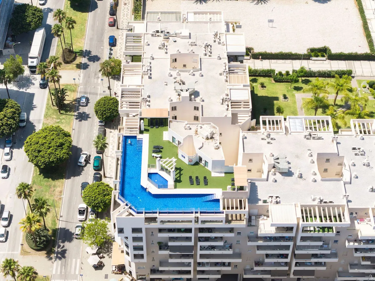 f5f1763b-16f0-4a7c-afac-f6b0f2c7d38f