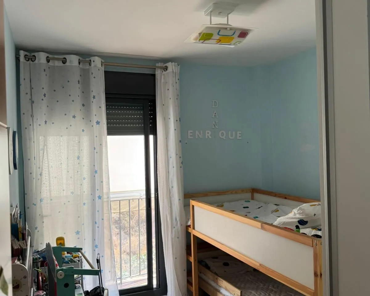 71f31e27-09c3-480c-80c0-ef8e482f284c