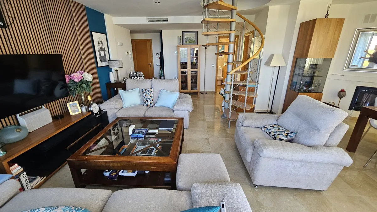 19f04b84-f144-4a14-b2c1-2e041b1bccfd