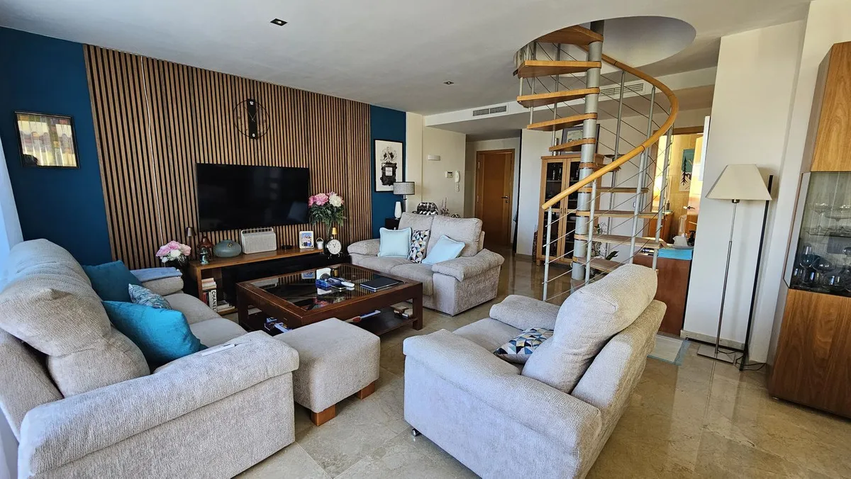 31f3a785-42fc-41f2-9f21-b754831b4b58