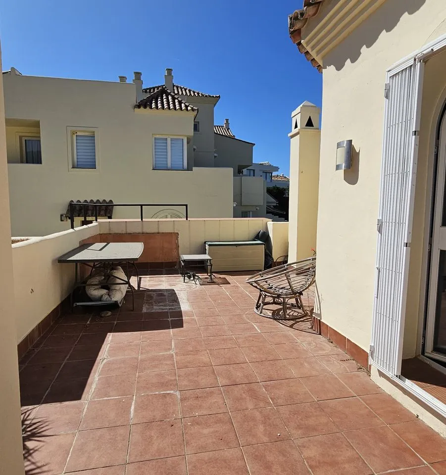 c45bbcba-c742-42bb-a751-9bb33ec7e373