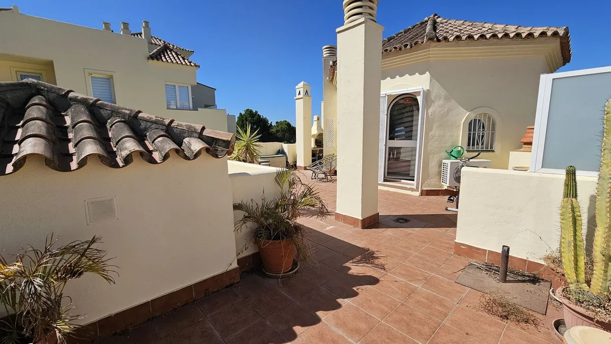 ce22b3eb-8a7c-4d1a-9894-5dd83b09202c