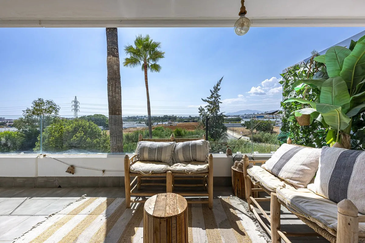 6eb6065d-065d-41d2-9a19-e93f273c5fc3