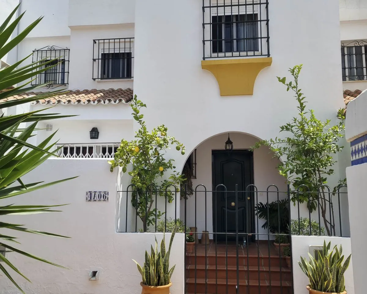 c7804b16-7eef-4b1c-9f9c-5a5221d4bb93