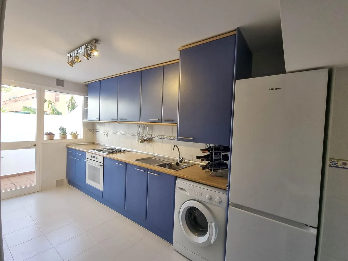 cb4555ea-37ad-4bc1-b9b3-6972890253d6