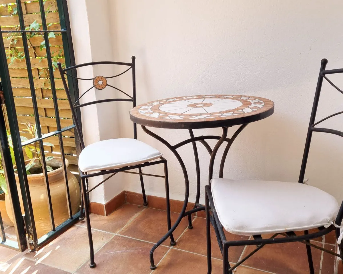 ffef77e2-6a24-4f12-8e3f-9fb5f29ddcad