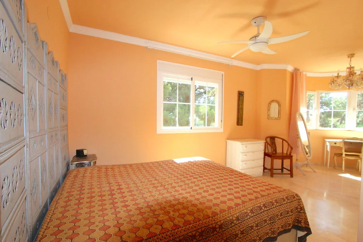 07a6c4c5-c8c2-4e62-8df9-ab739b21a07a