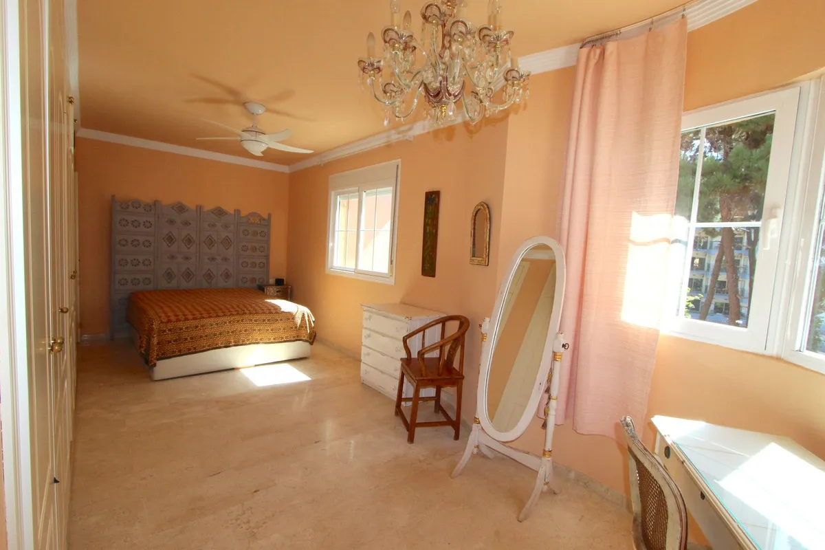 f6870425-753c-4ae2-8829-08e71f1b091a