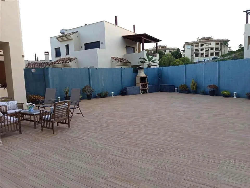 15b8777e-bc6e-45ce-bed2-cb34f8bc3adb