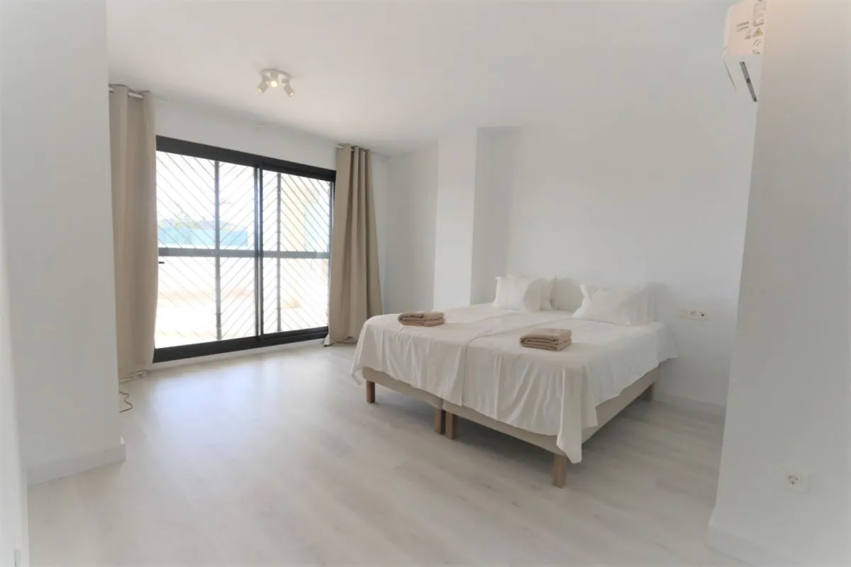 0b94f67c-1922-47e2-bddc-de5d5fdfad1e