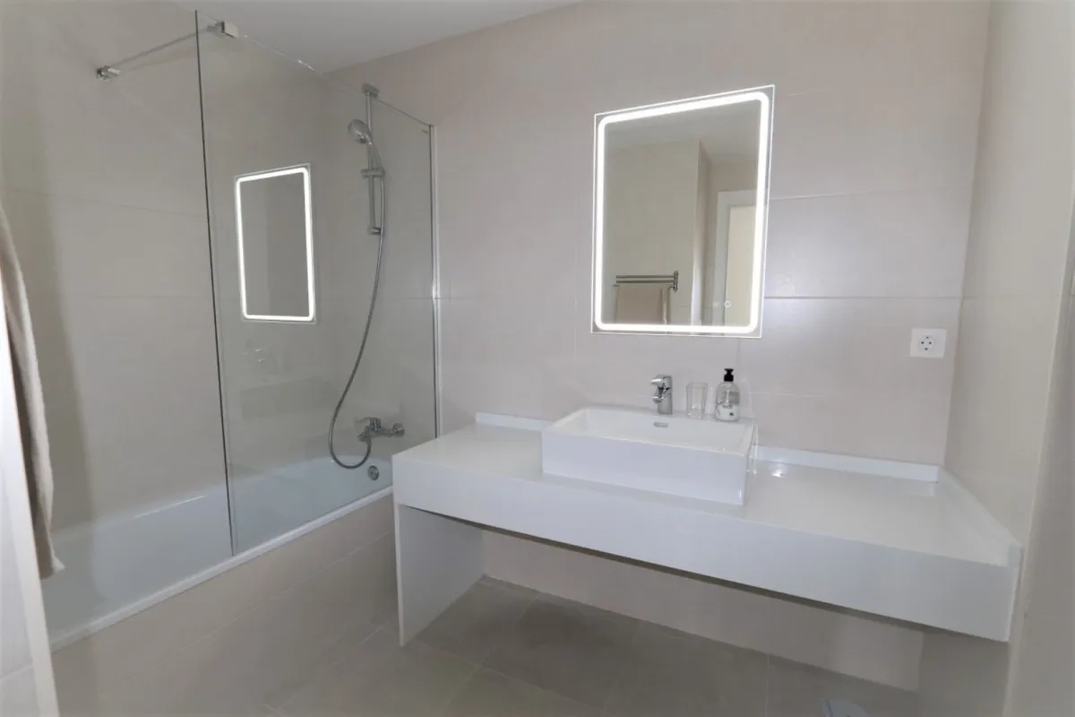 2a755d5a-b06e-4dca-bdcf-671cd6e29d17