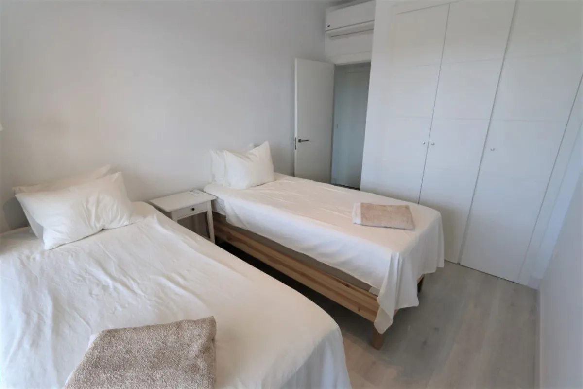 95a7e6d2-58b5-410b-afd9-c13b3219c232