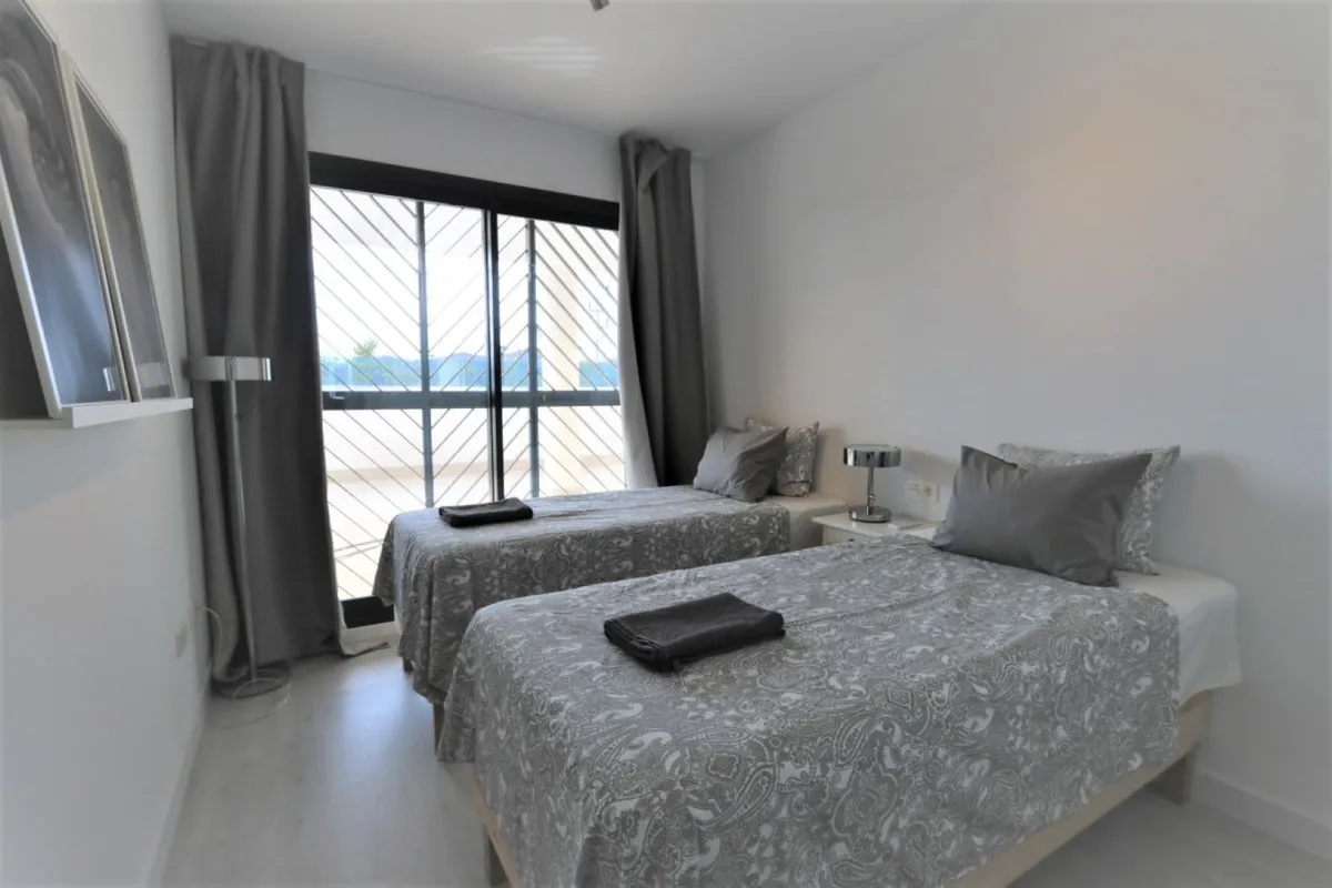 d0c51265-ad6c-4dd9-9827-d619edc55fd2