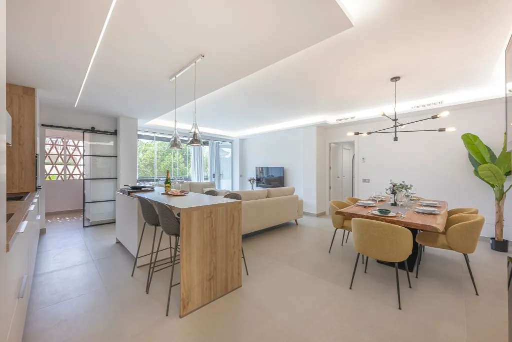 070faf1e-a900-473b-83b3-c56f51509beb