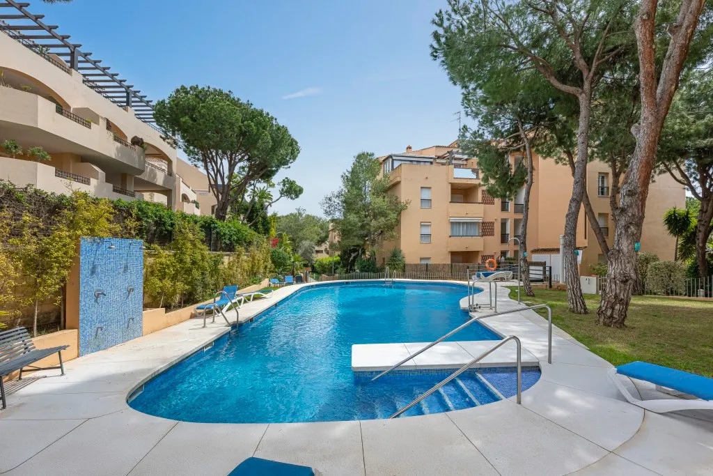 0e718e50-3466-4fb4-853b-40502e278afb