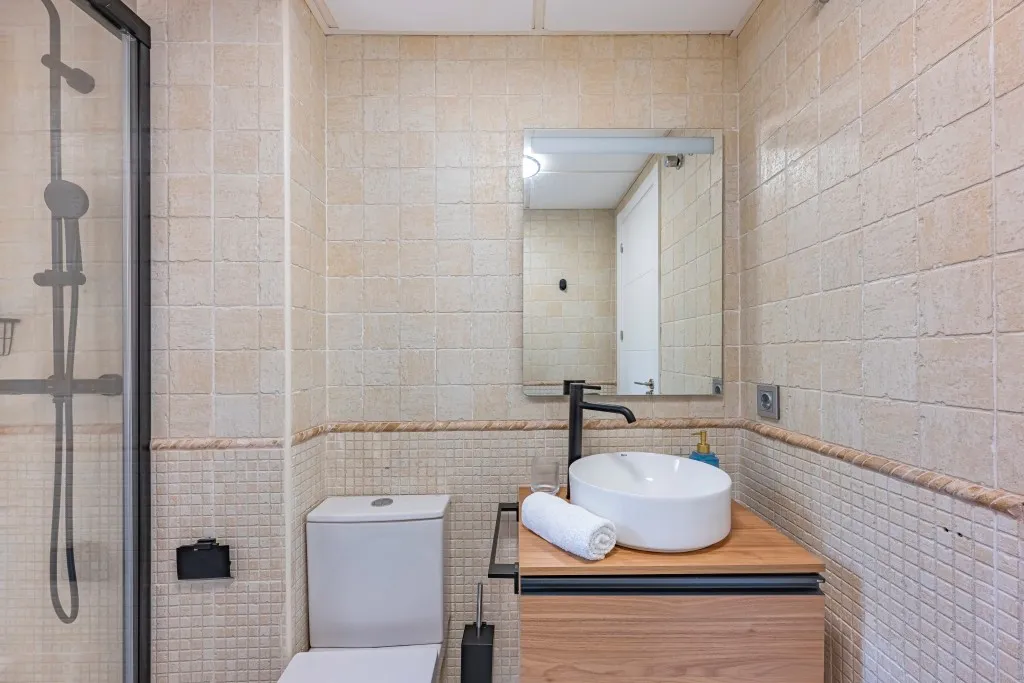 2a66232c-d8e4-4ce9-9f3f-db768c78c3d0