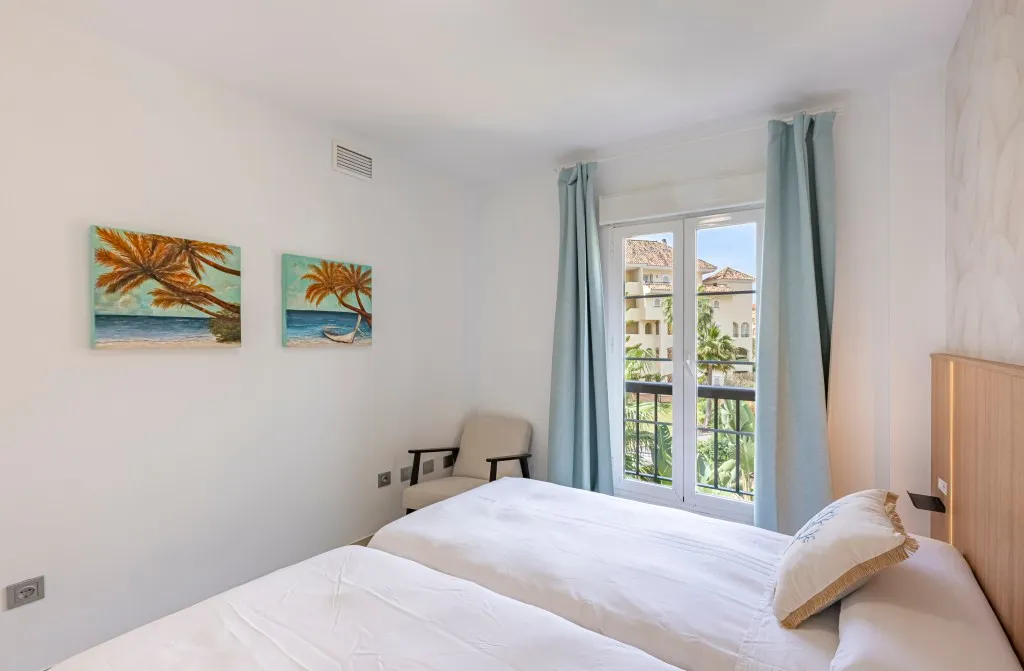 a16aba72-6a57-4756-942b-ed1a6aeb2b43