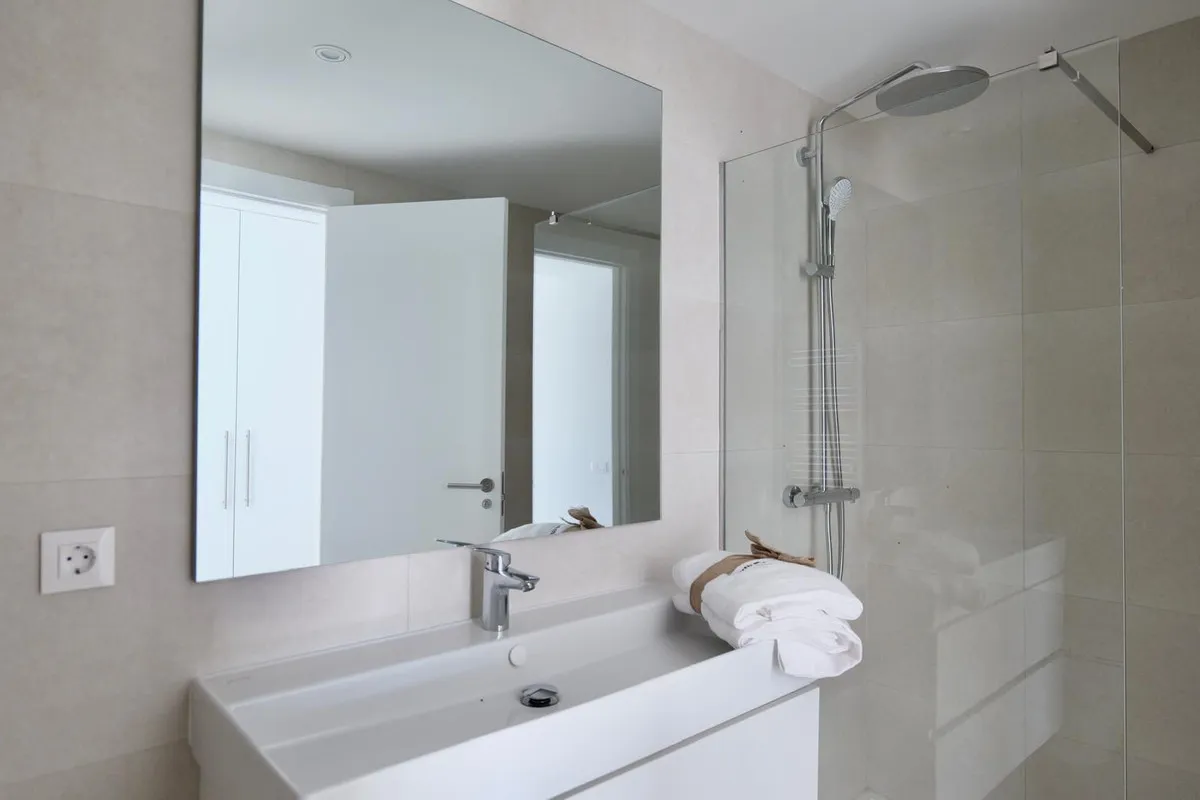 b6a1a812-1a8b-4743-bea9-90a6c31dc4c6