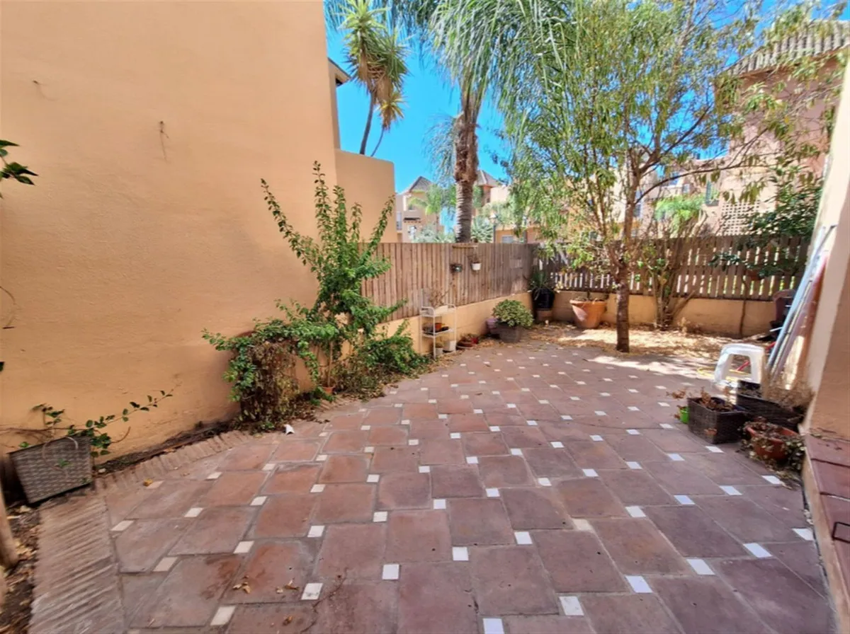 64f80685-8736-4ee1-ac5d-4dc6f80d1e39