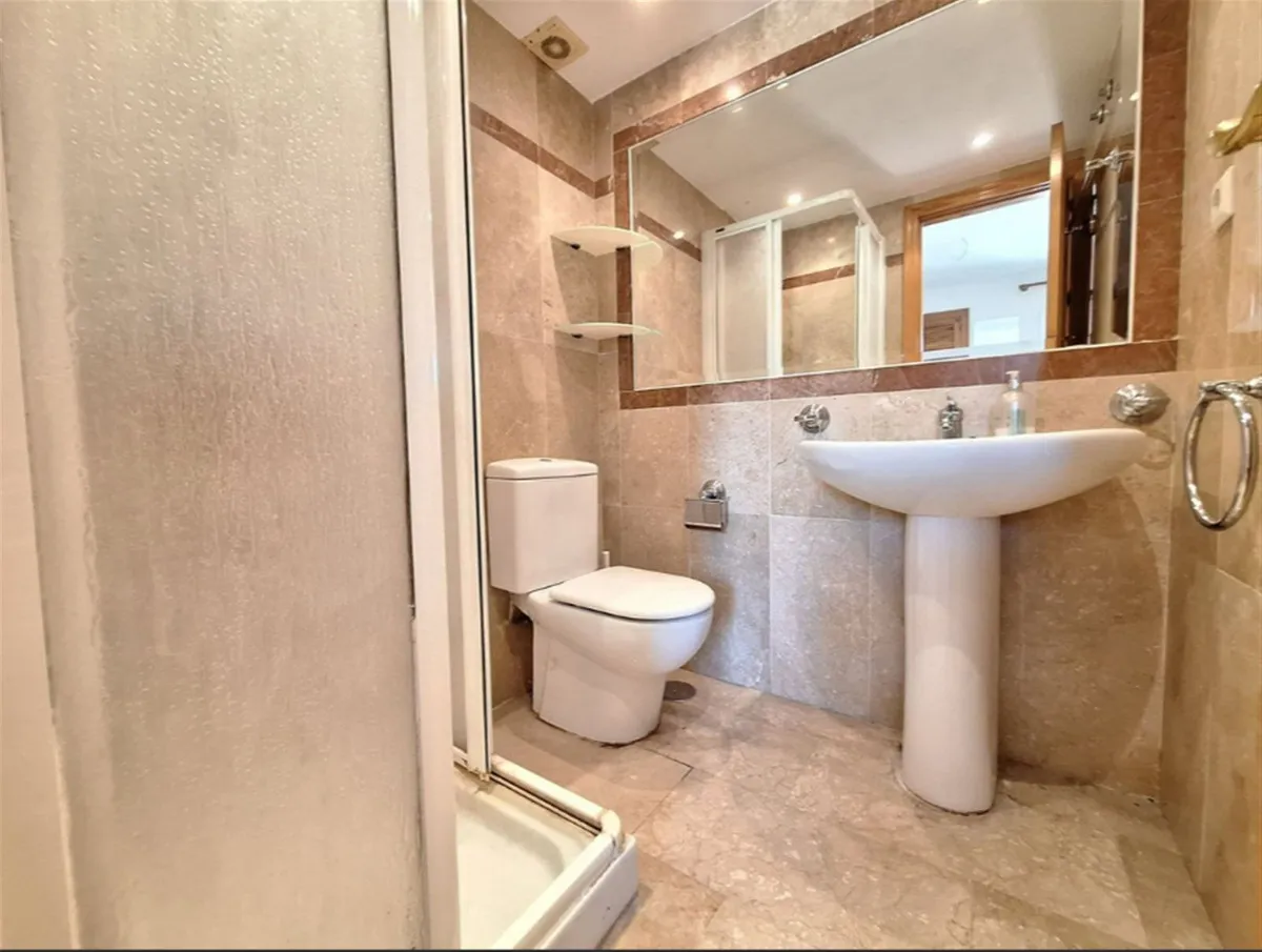 a3d7a765-cb8e-45b8-bb78-ffd7bb68d04e