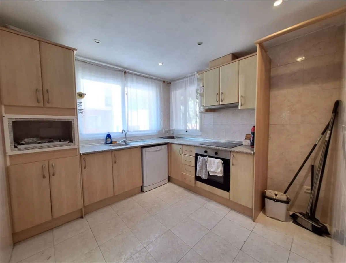 df136d5c-088f-41d8-ba27-bb747a490989