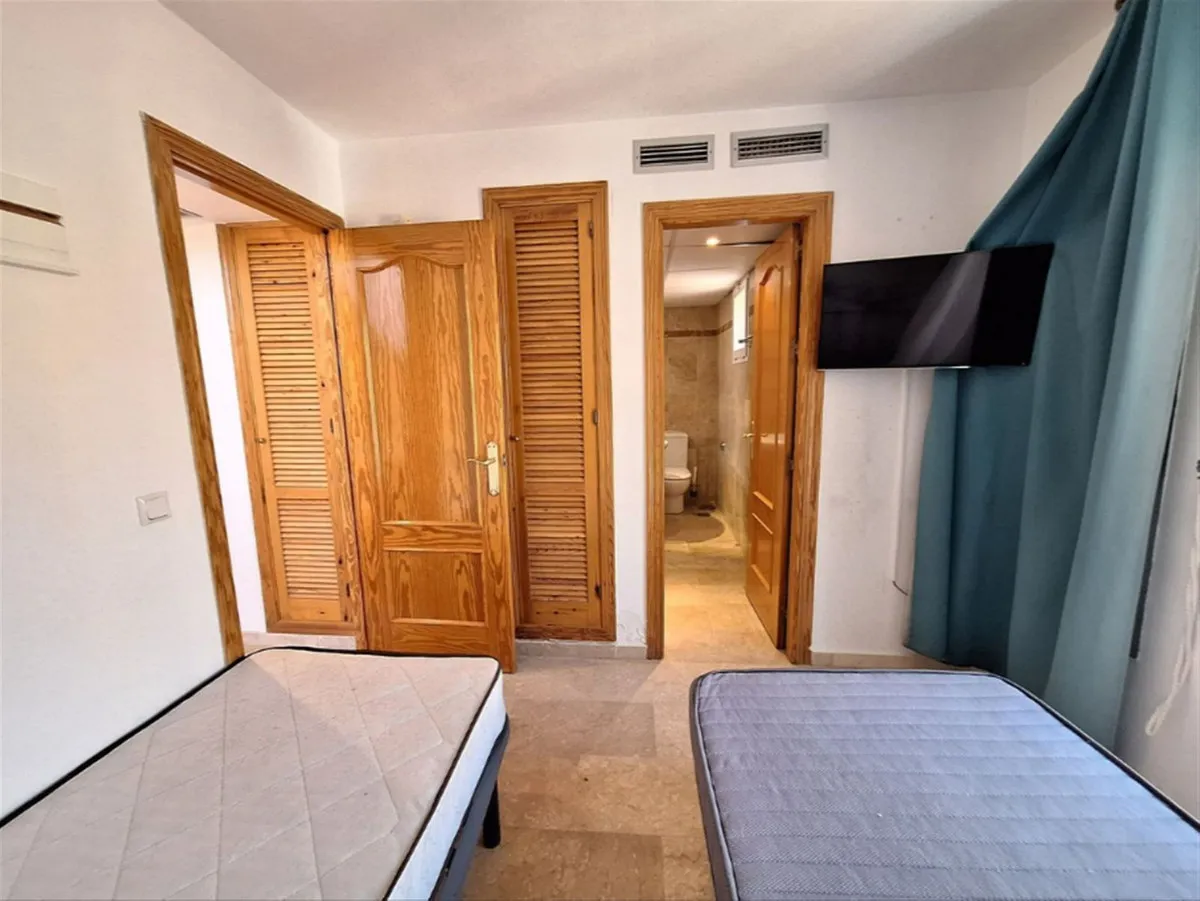 eeadf8b7-a0bc-46ec-9b8b-e71c5691600a