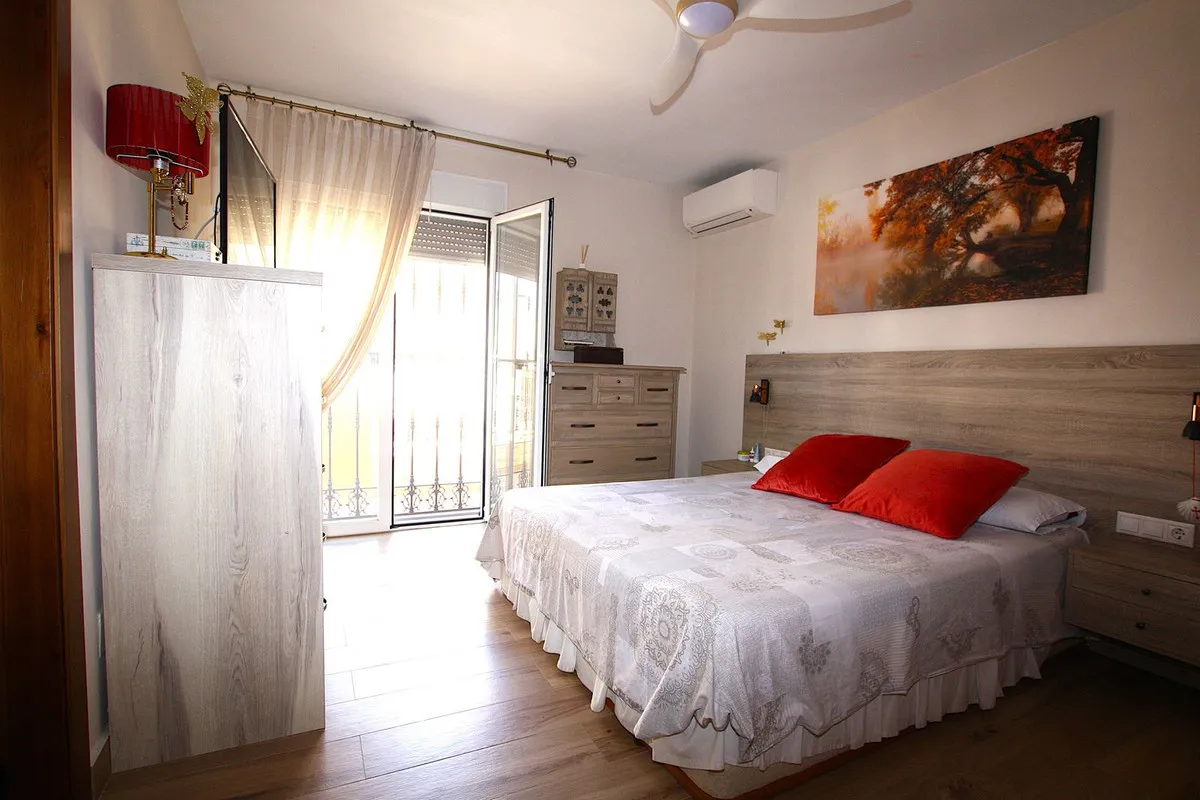 2988df7b-fda8-46d7-b6f6-943dcaf7e4d9